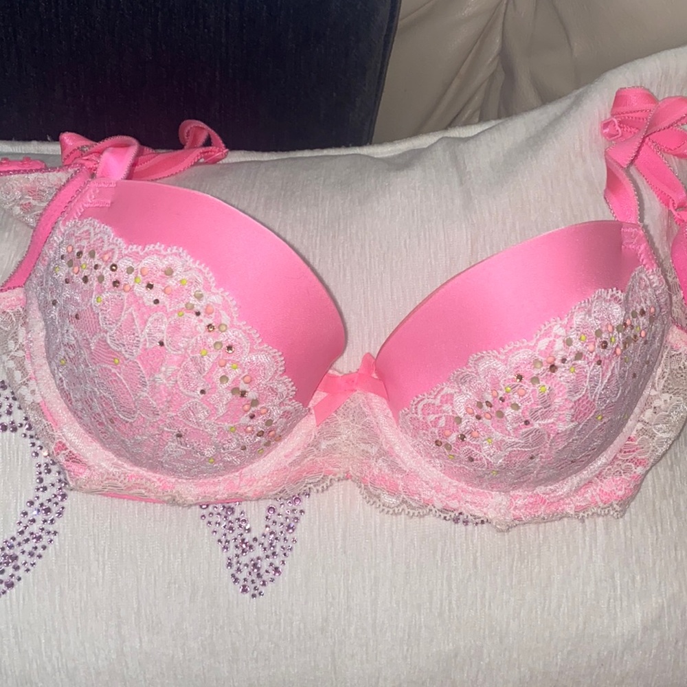 Swarovski bra